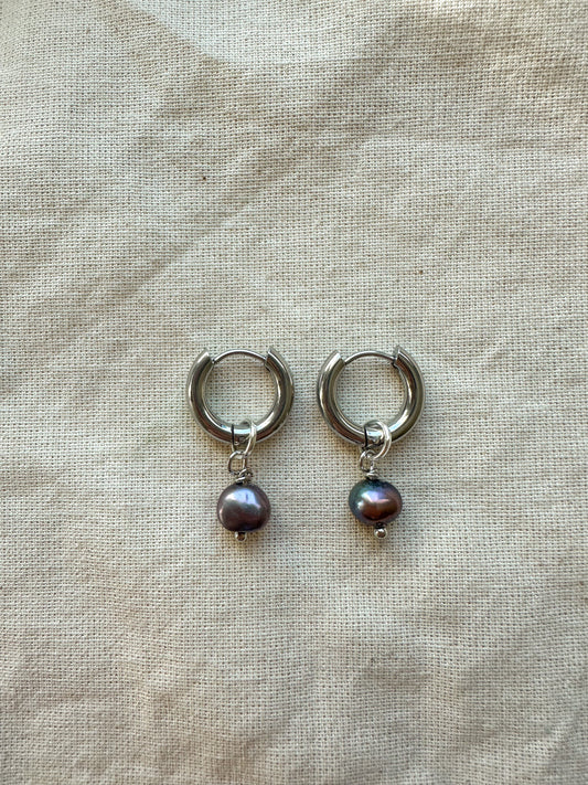The Kona Tahitian Pearl Hoops