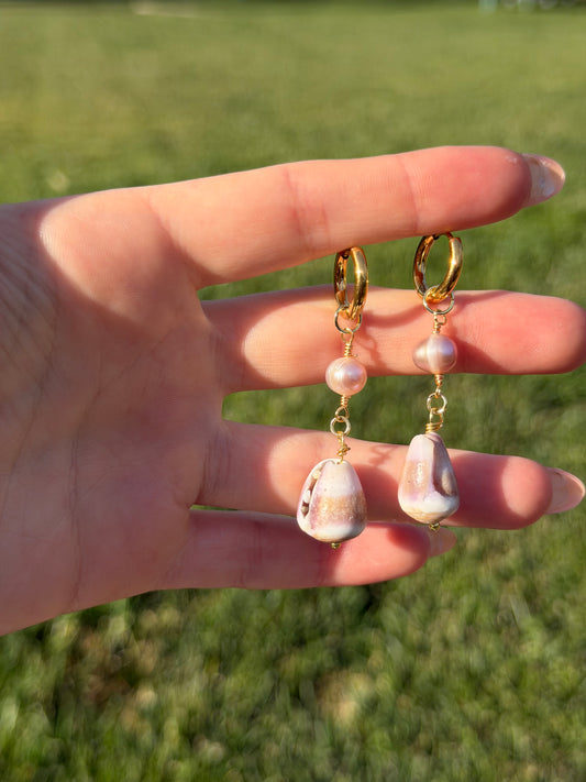 Gold Hawaiian Cone Shell Droplets #1