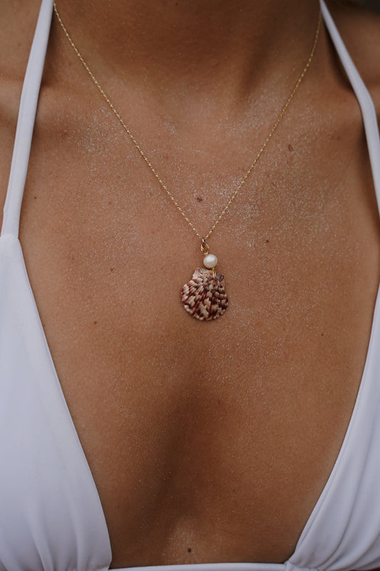 The Waikiki Calico Shell Necklace