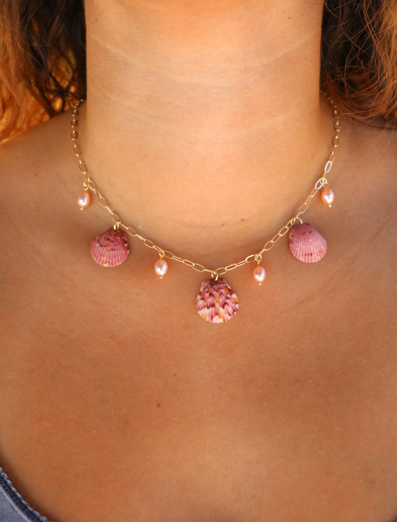 Palm Beach Gold Shell & Pink Pearls Charm Necklace